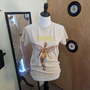 Nirvana shirt